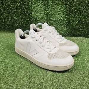 Veja V-10 White Leather Low Top Lace Up Comfort Sneakers Womens Size US 7